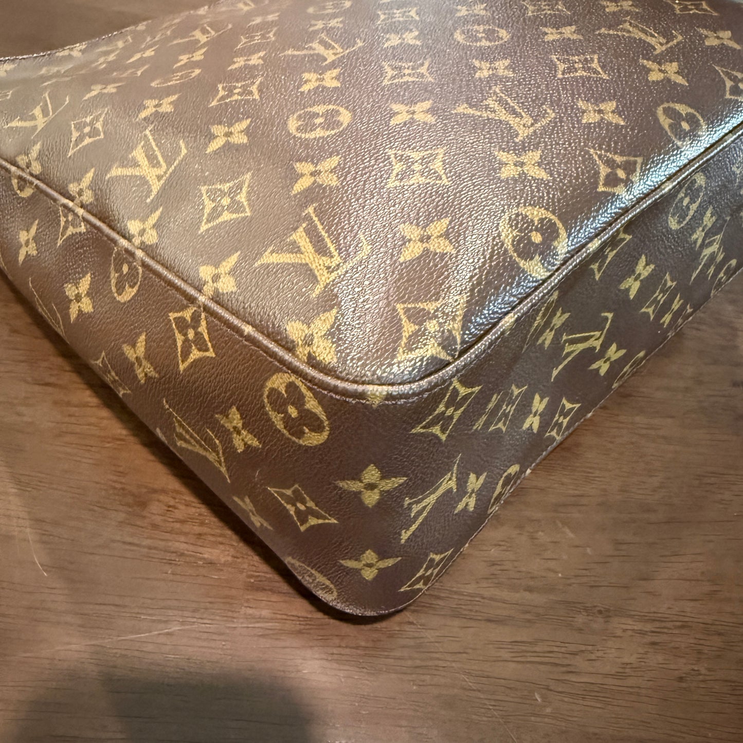 Looping GM Monogram Canvas