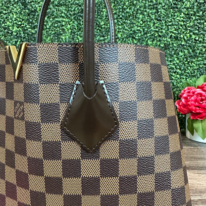 Louis Vuitton Damier Kensington Bag