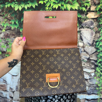 Louis Vuitton Lena Clutch
