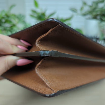 Louis Vuitton Courcelles Monogram