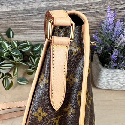 Louis Vuitton Menilmontant GM