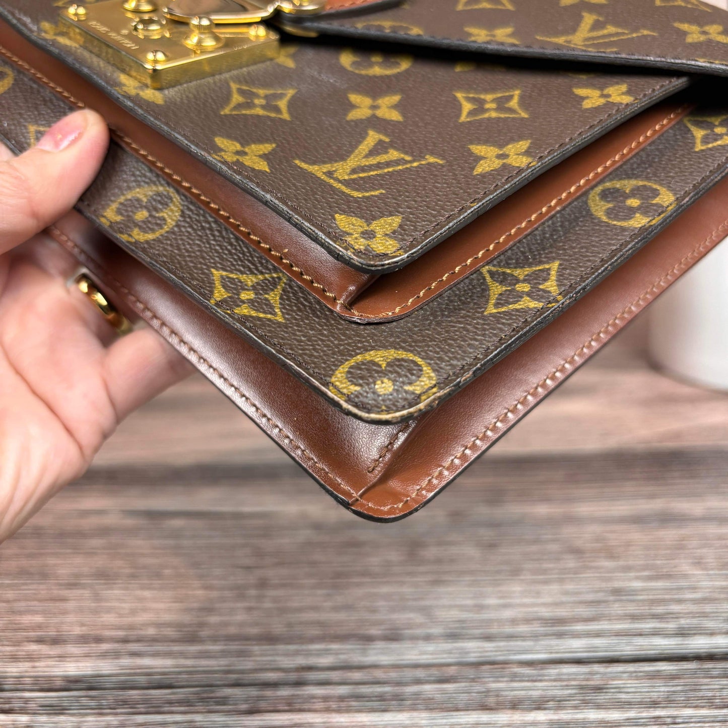 Louis Vuitton Monceau 26 Briefcase Bag
