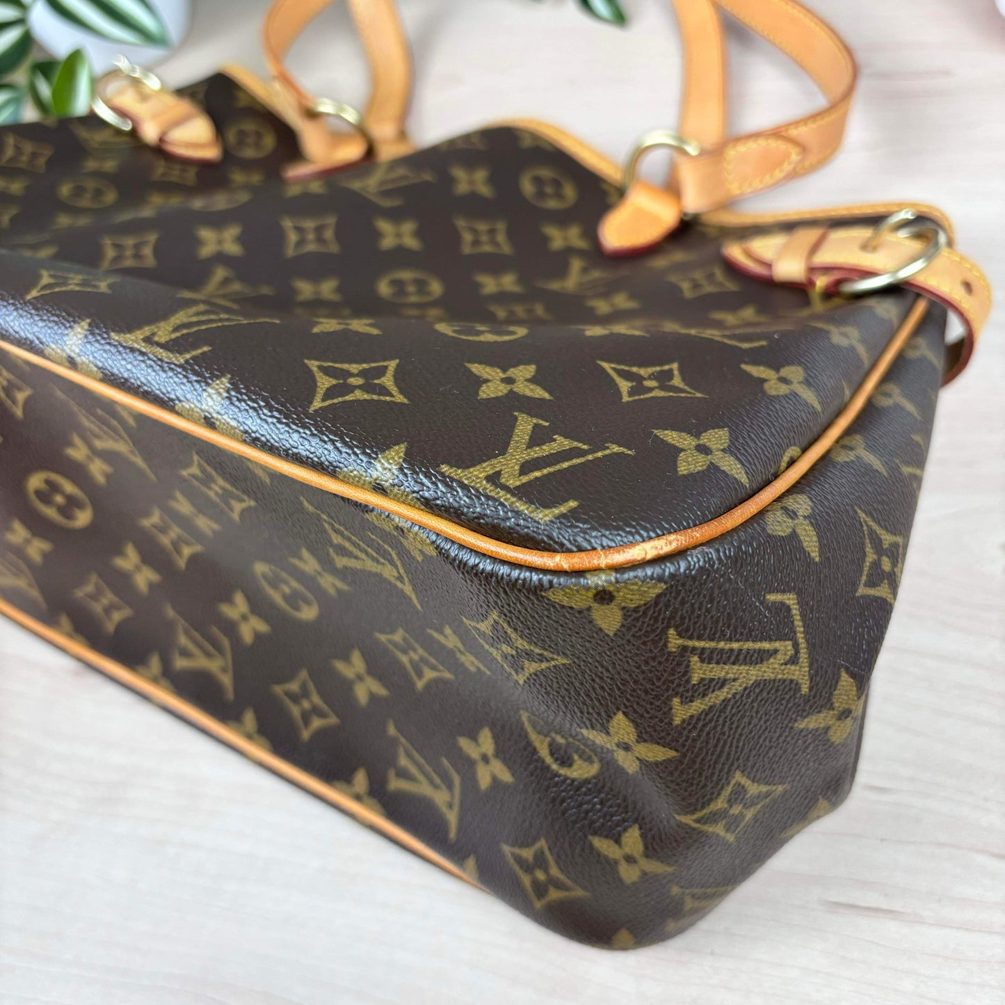 Louis Vuitton Monogram Batignolles Horizontal