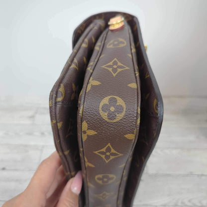 Louis Vuitton Monogram Pochette Metis