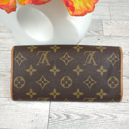 Louis Vuitton Monogram Canvas Pochette Twin PM