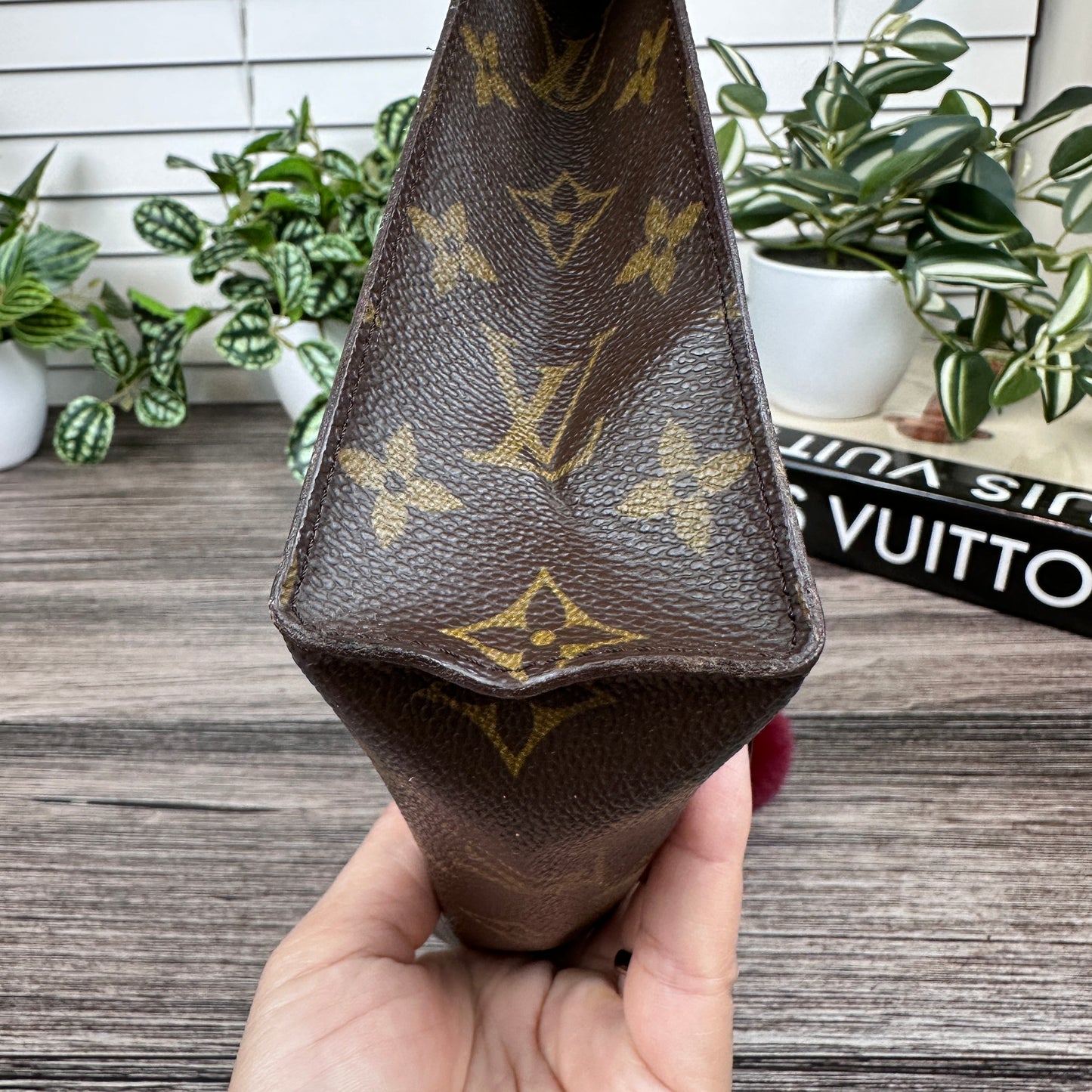 Louis Vuitton Vintage Toiletry 26 Monogram