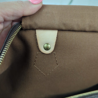 Louis Vuitton Speedy 40 Monogram