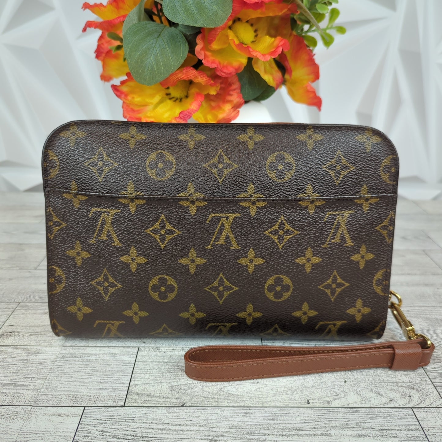 Louis Vuitton Orsay Clutch