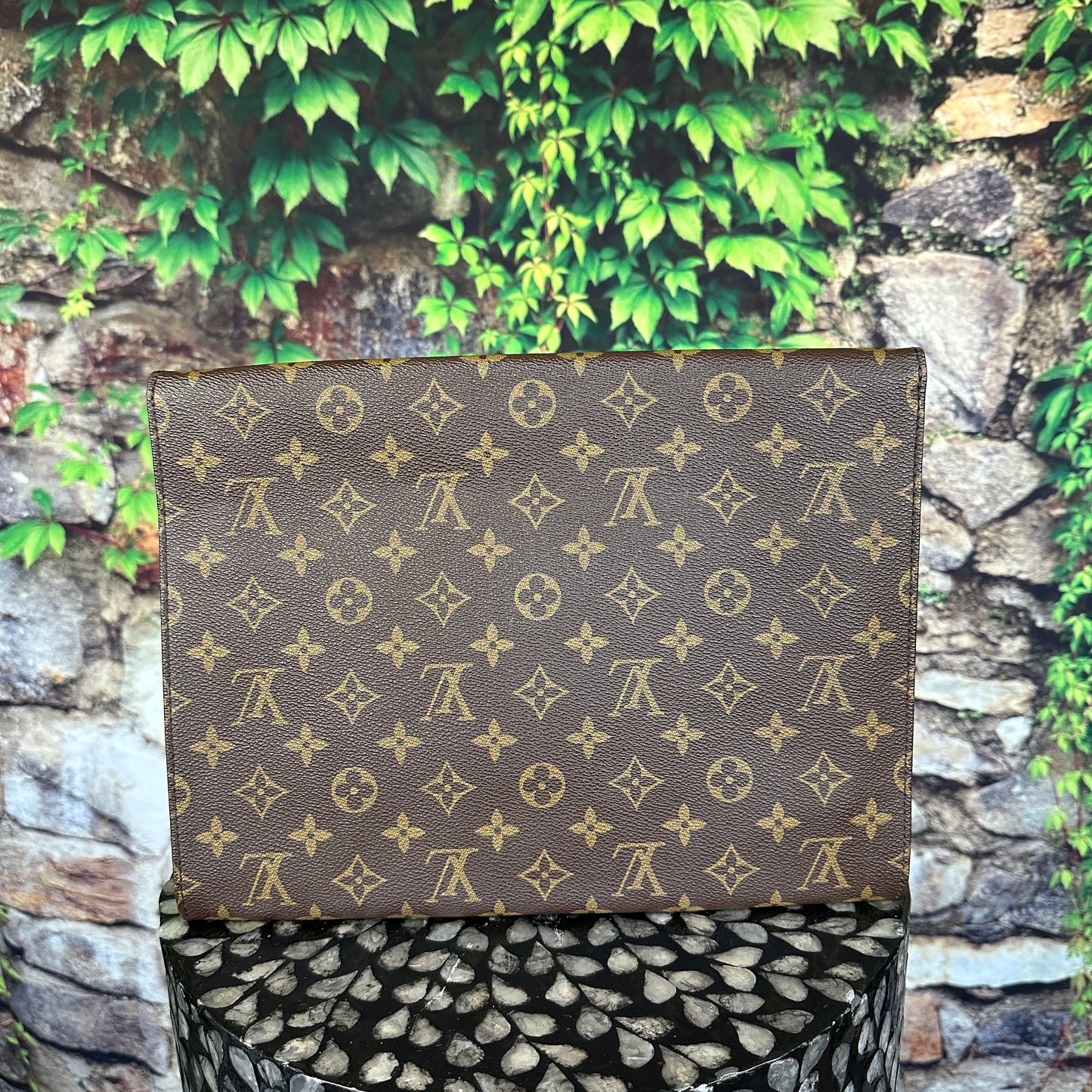 Louis Vuitton Lena Clutch