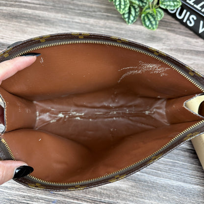 Louis Vuitton Vintage Toiletry 26 Monogram