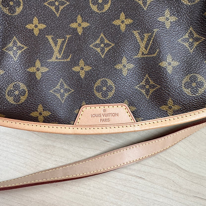 Louis Vuitton Menilmontant GM