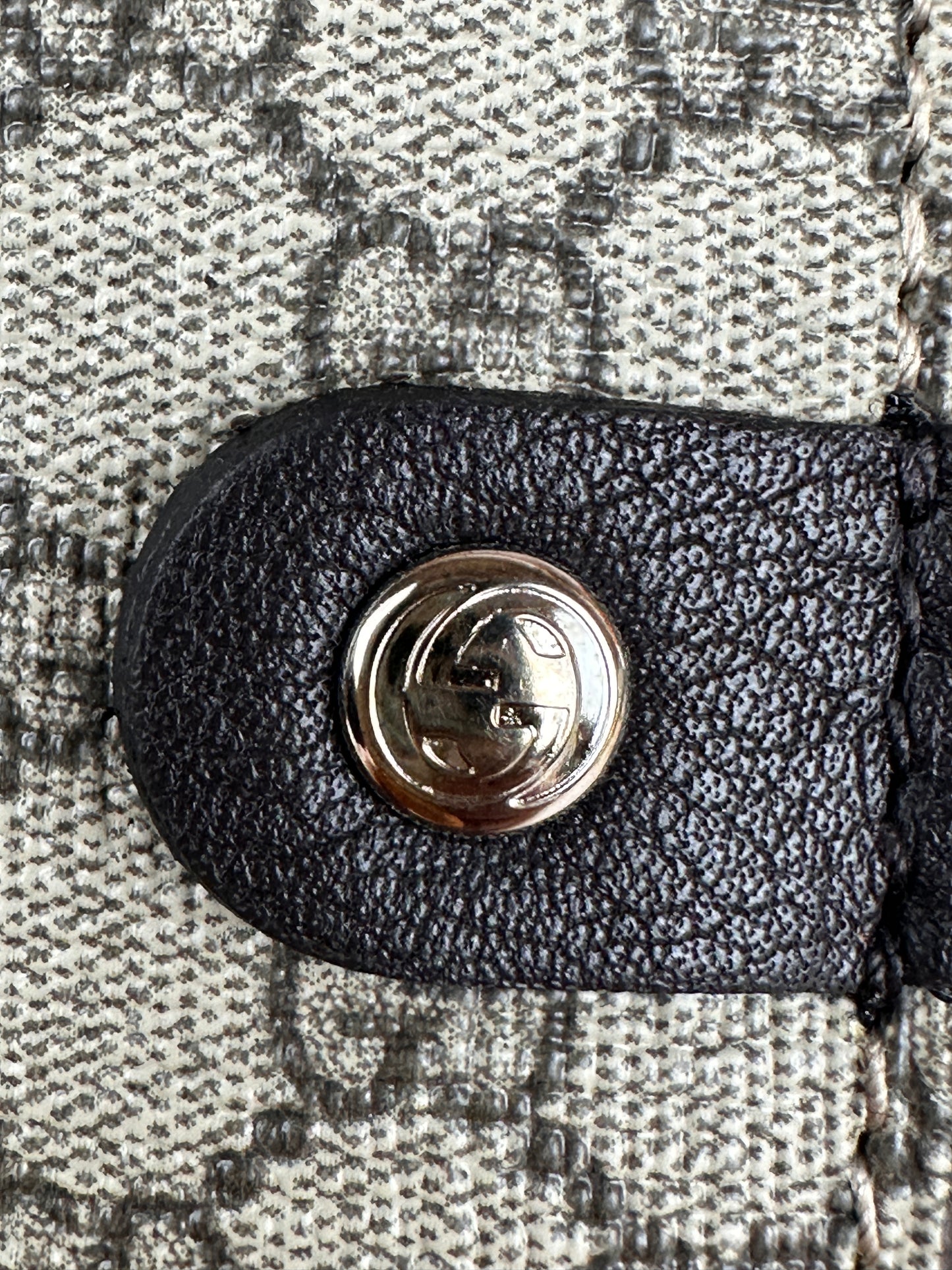 Gucci Micro GG Unisex Bifold Wallet Brown