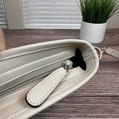 Gucci Flat Messenger Bag Off-White