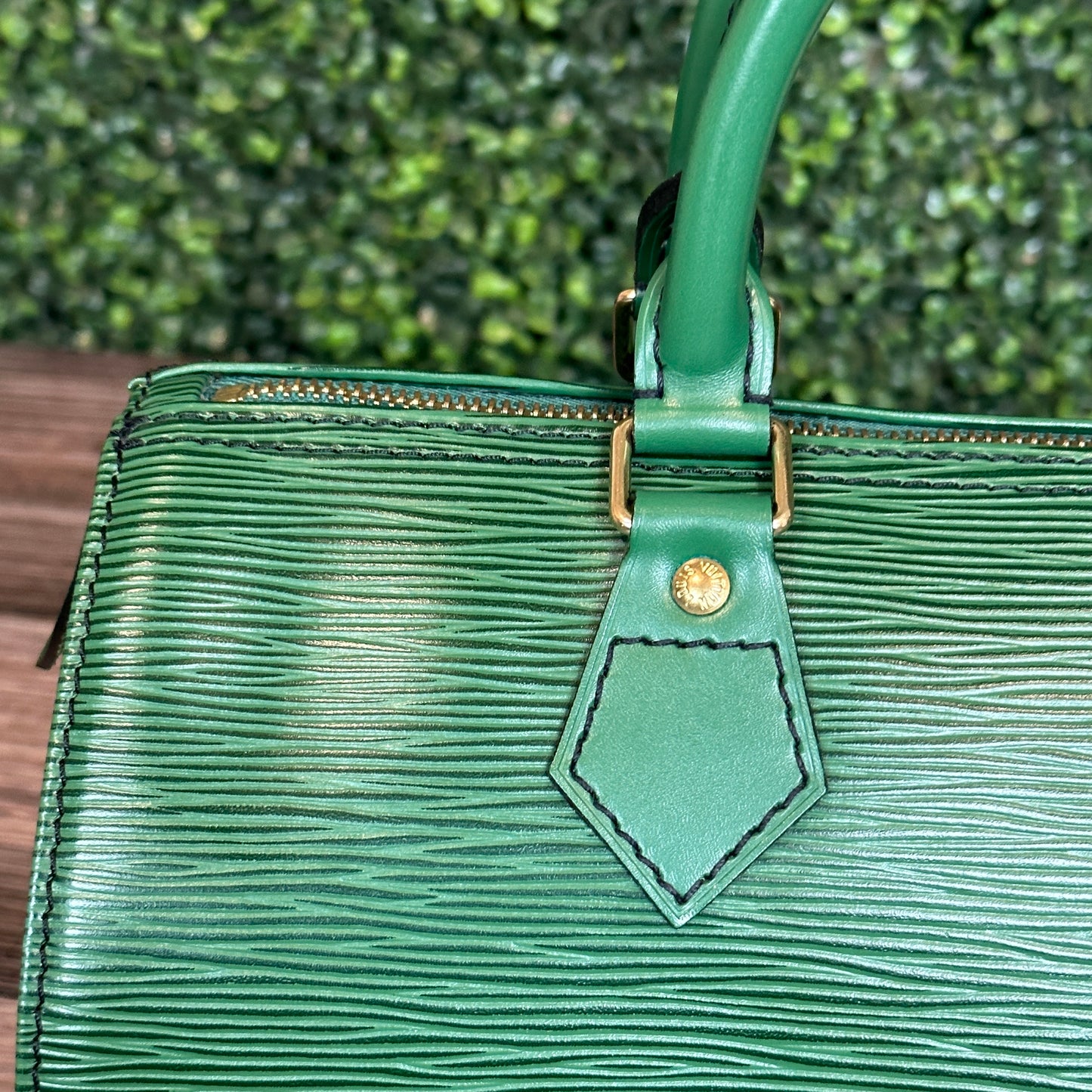 Louis Vuitton Speedy 25 Borneo Green Epi Leather