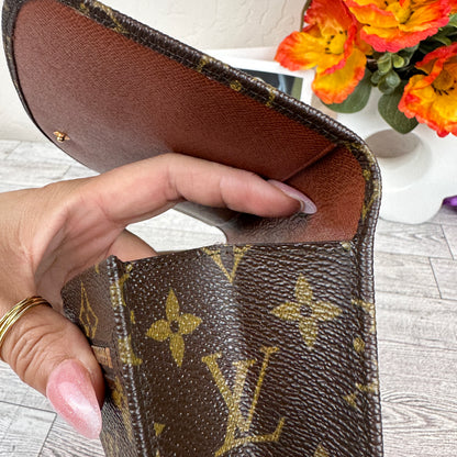 Louis Vuitton Rabat 23 Pochette