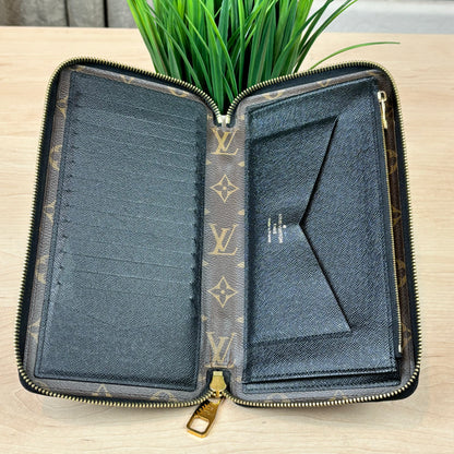 Louis Vuitton Monogram Daily Organizer Wallet Noir
