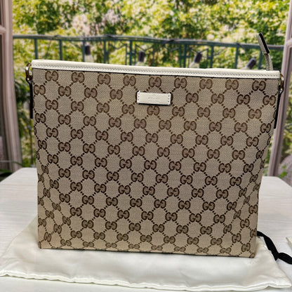 Gucci Classic GG Flat Medium Messenger Bag OffWhite