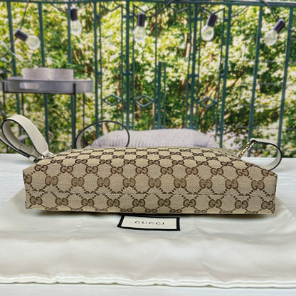Gucci Classic GG Flat Medium Messenger Bag OffWhite