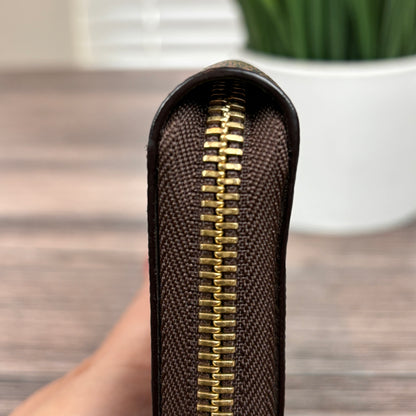 Louis Vuitton XL Zippy Organizer Damier Ebene