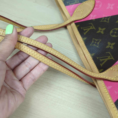 Louis Vuitton Limited Edition Grenade Pink V Neverfull MM