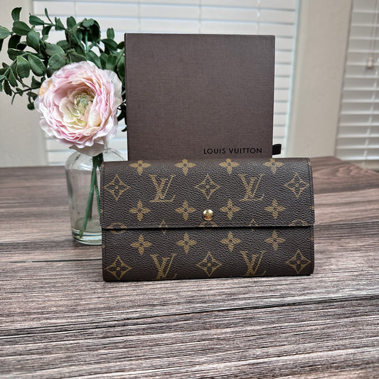 Louis Vuitton Monogram Sarah Wallet Old Model