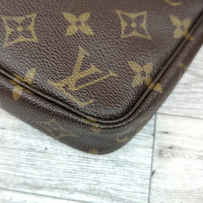 Louis Vuitton Pochette Accessories Monogram Canvas