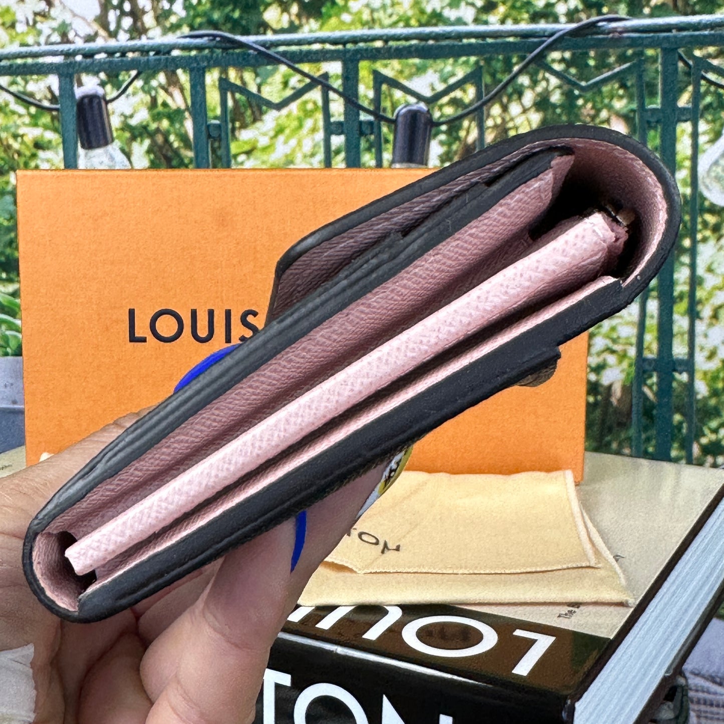 Louis Vuitton Damier Sarah Wallet Rose Ballerine