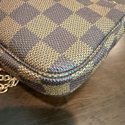 Damier Ebene Marais Pochette