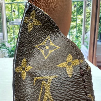 Louis Vuitton Monogram Saint Cloud GM Crossbody Bag