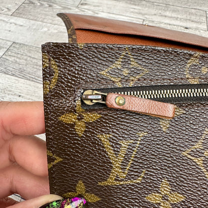 Louis Vuitton Vintage Rabat 23 Clutch