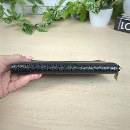 Chanel Caviar Timeless CC Zipped Wallet Black