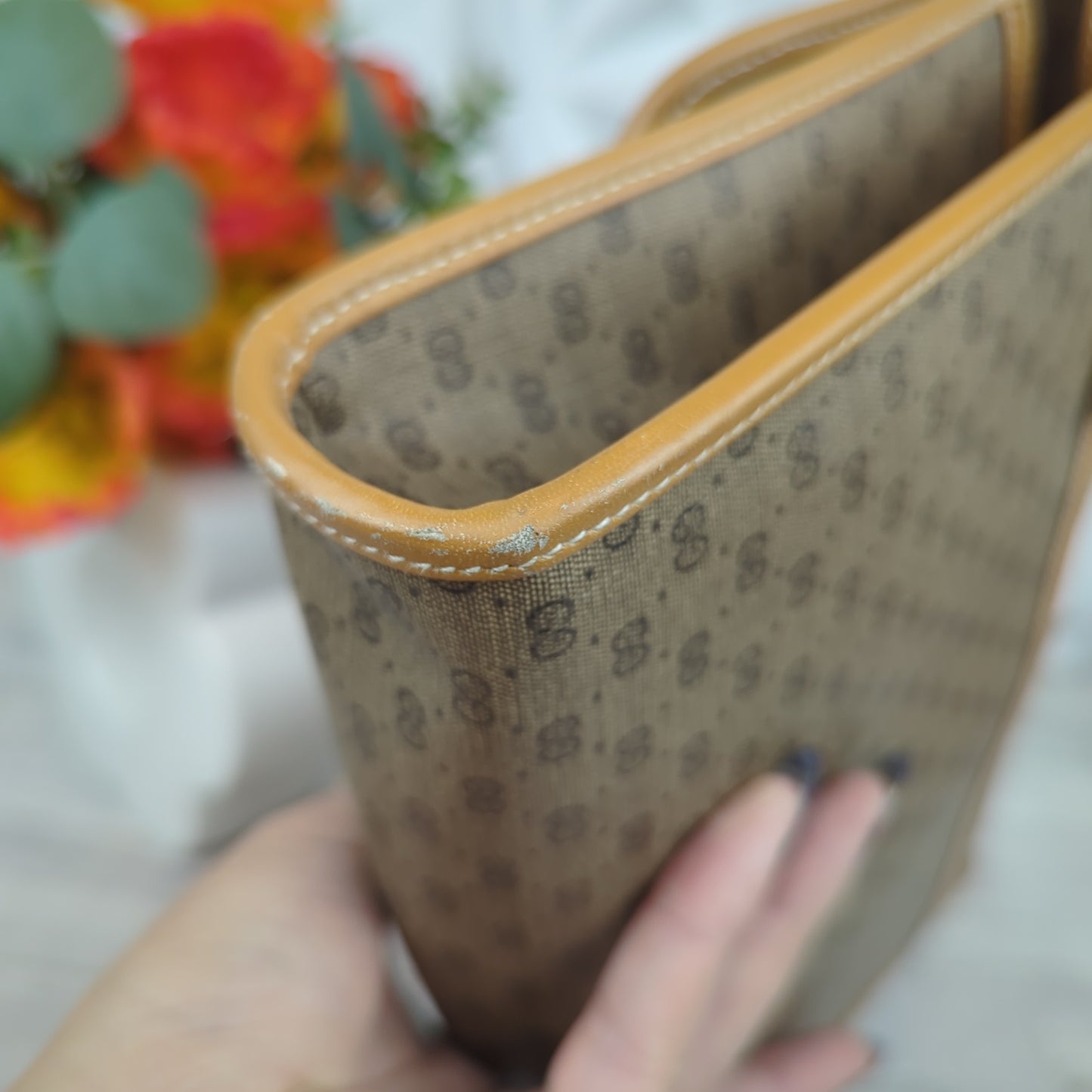 Gucci Micro GG Convertible Sling