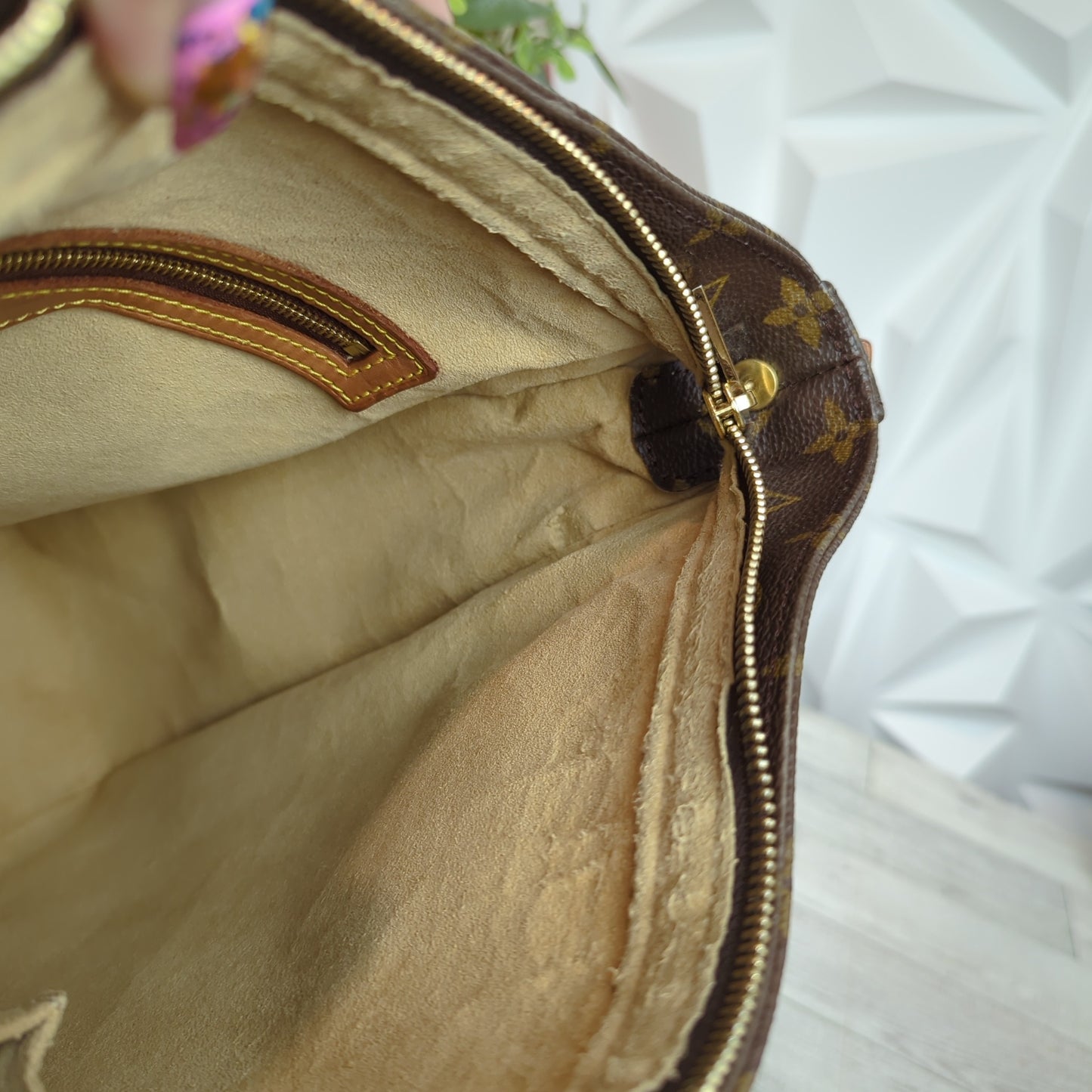 Louis Vuitton Monogram Looping GM