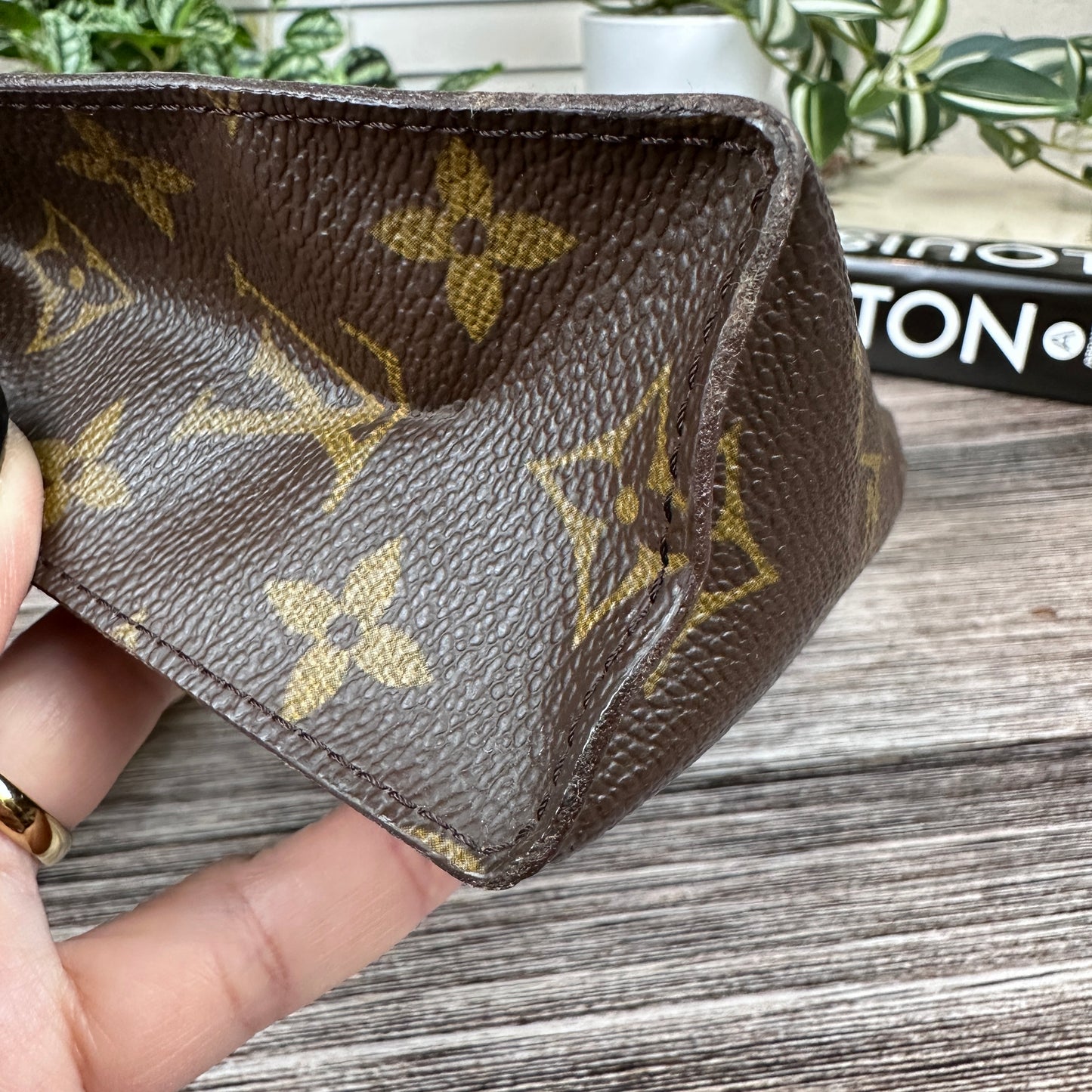 Louis Vuitton Vintage Toiletry 26 Monogram