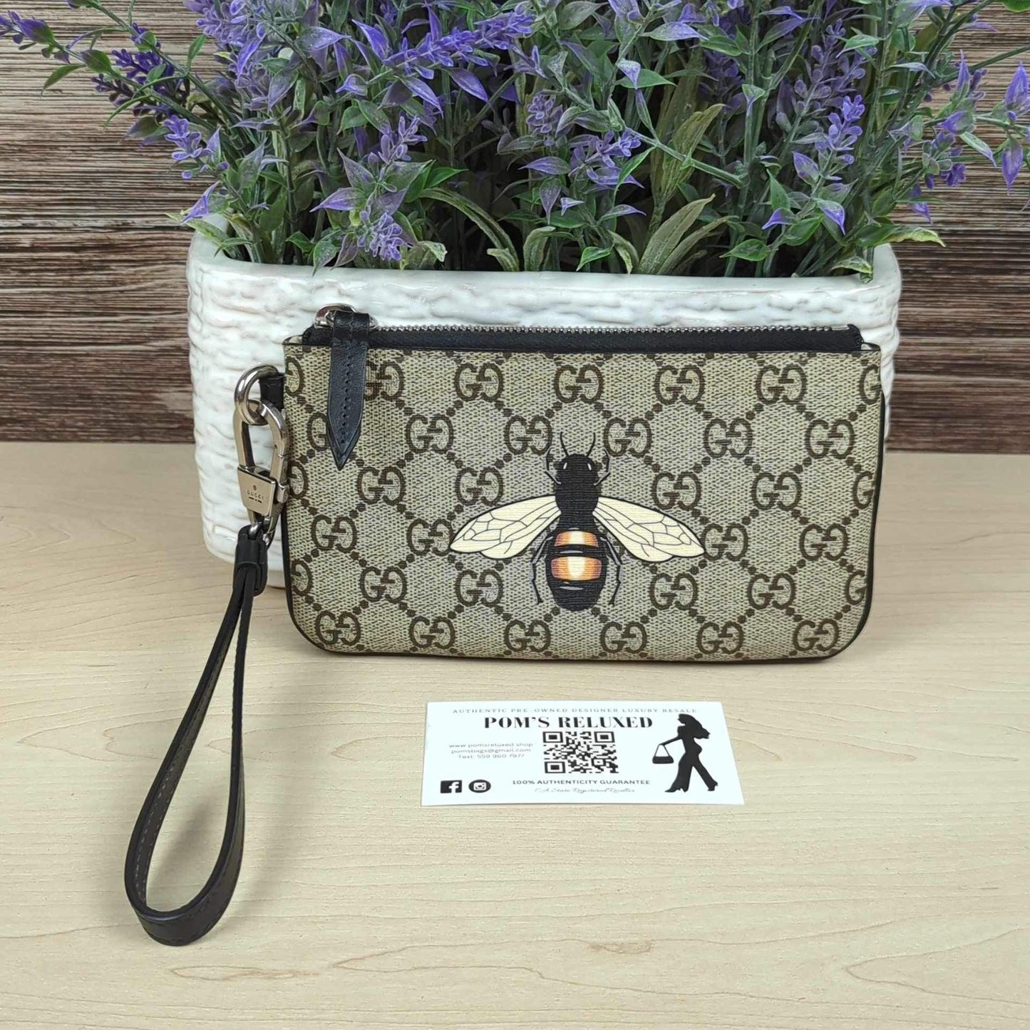 Gucci GG Supreme Bee Print Wrist Pouch