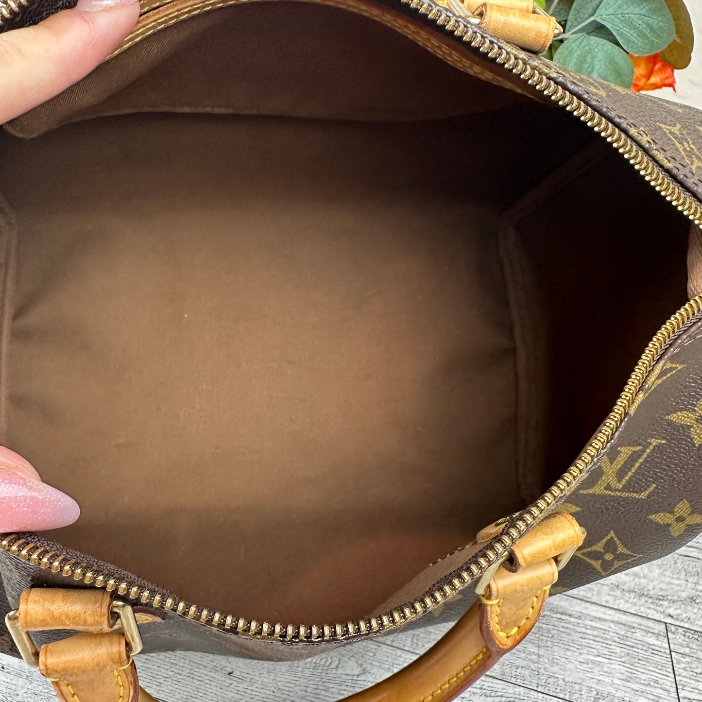 Louis Vuitton Monogram Speedy 30
