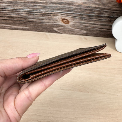 Louis Vuitton Men Bifold Wallet