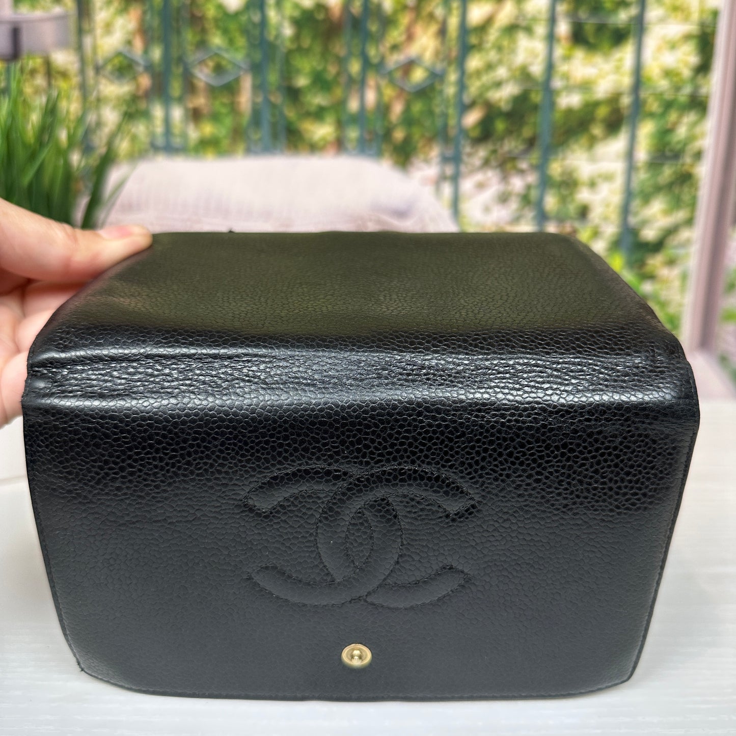 Chanel Black Caviar Leather Vintage Timeless CC French Wallet