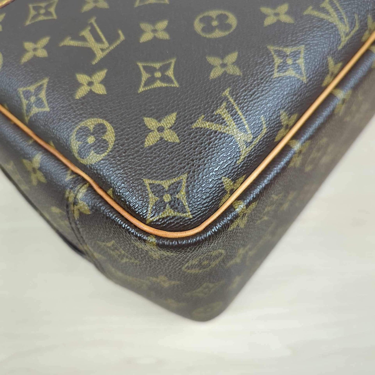 Louis Vuitton Deauville
