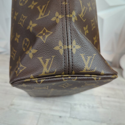 Louis Vuitton Neverfull MM Monogram