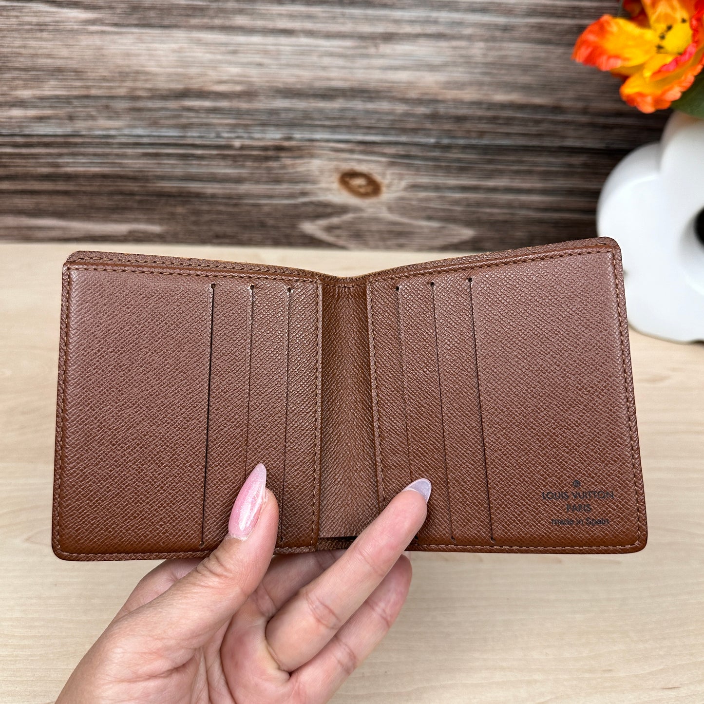 Louis Vuitton Men Bifold Wallet