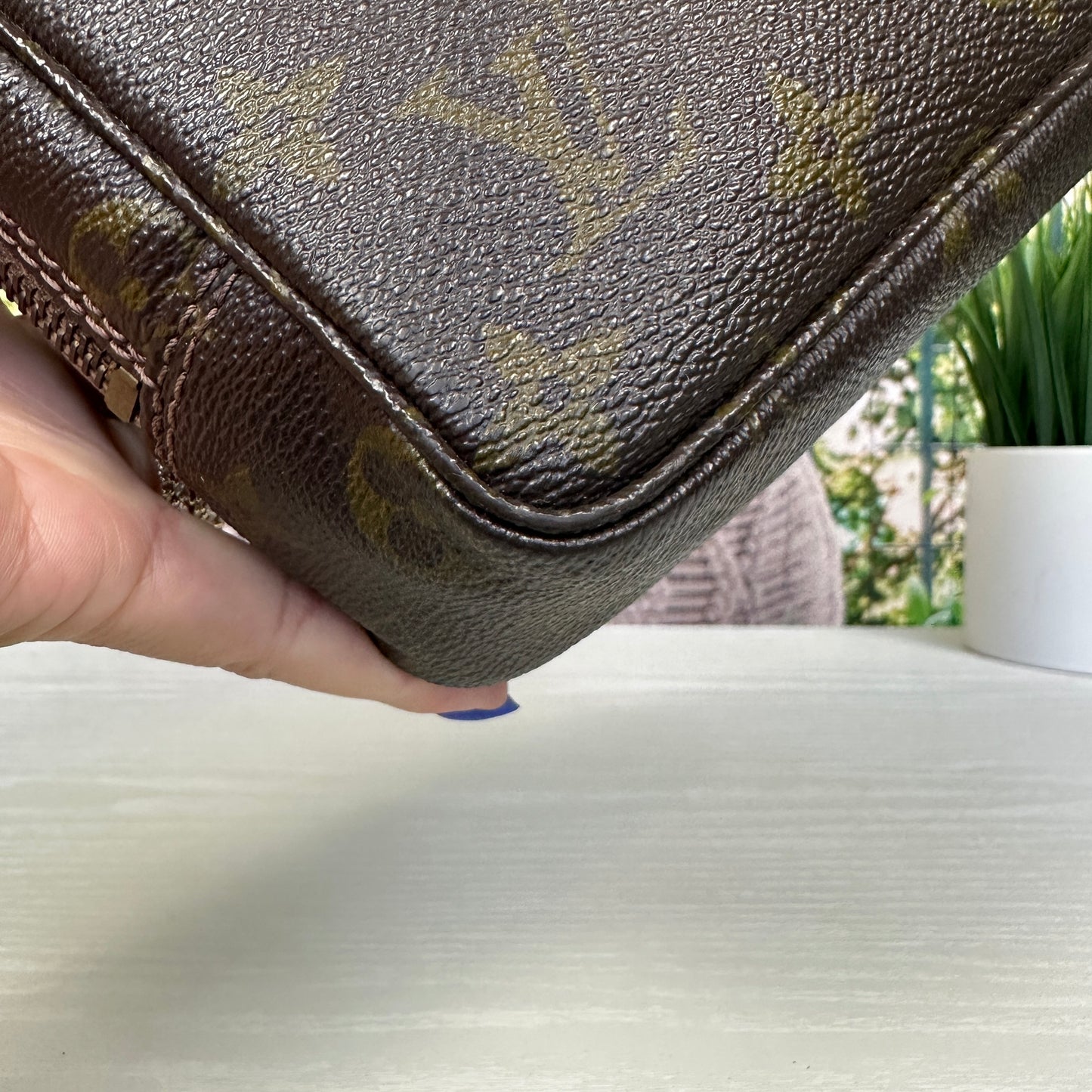 Louis Vuitton Trousse Toilet 23