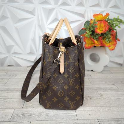 Louis Vuitton Montaigne MM Monogram
