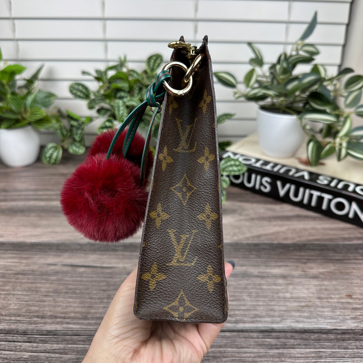 Louis Vuitton Vintage Toiletry 26 Monogram