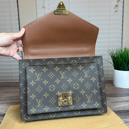 Louis Vuitton Monceau 28