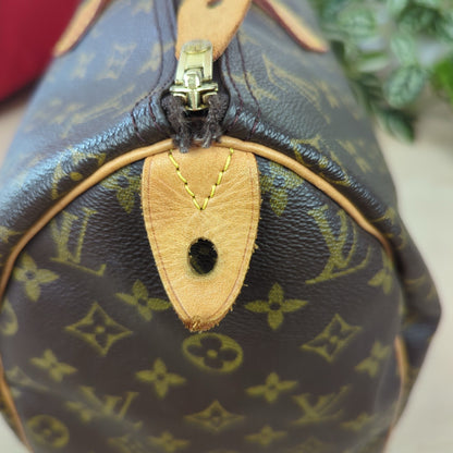 Louis Vuitton Speedy 40 Monogram