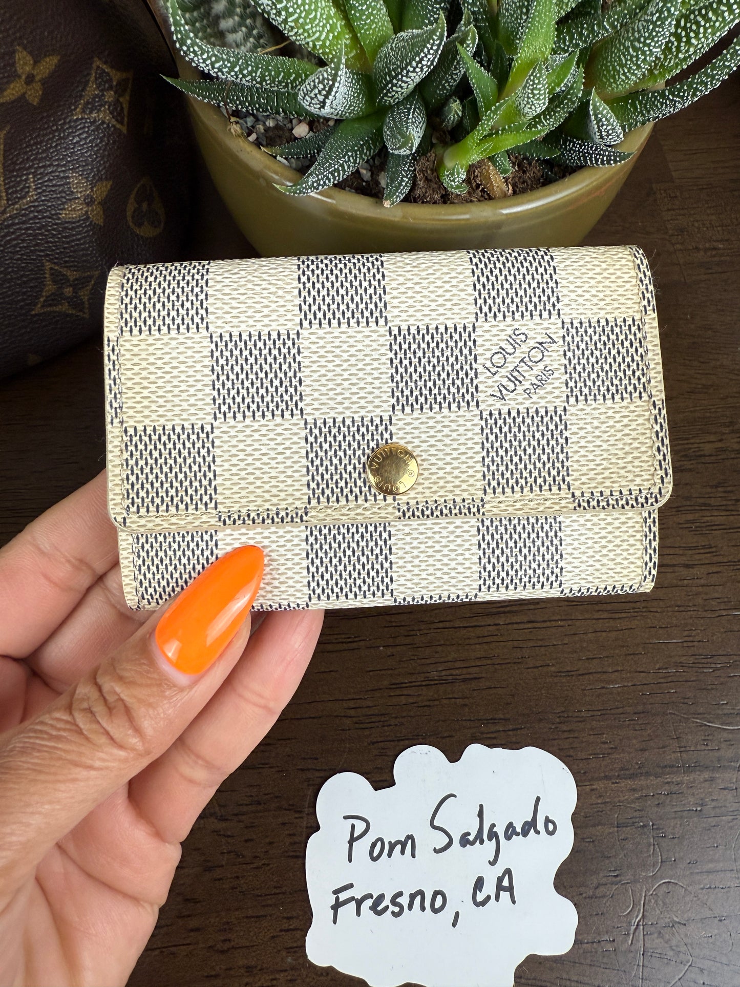 6-Ring Key Holder in Damier Azur