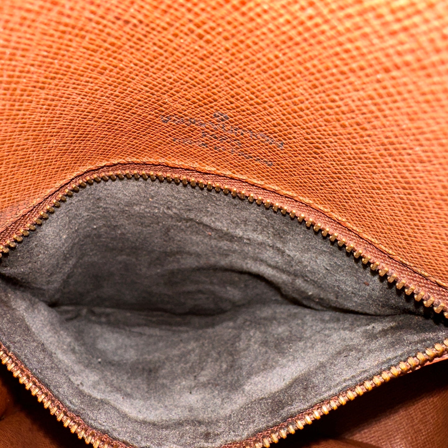 Louis Vuitton Saint Cloud MM Crossbody