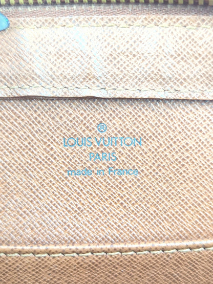 Louis Vuitton Orsay Clutch