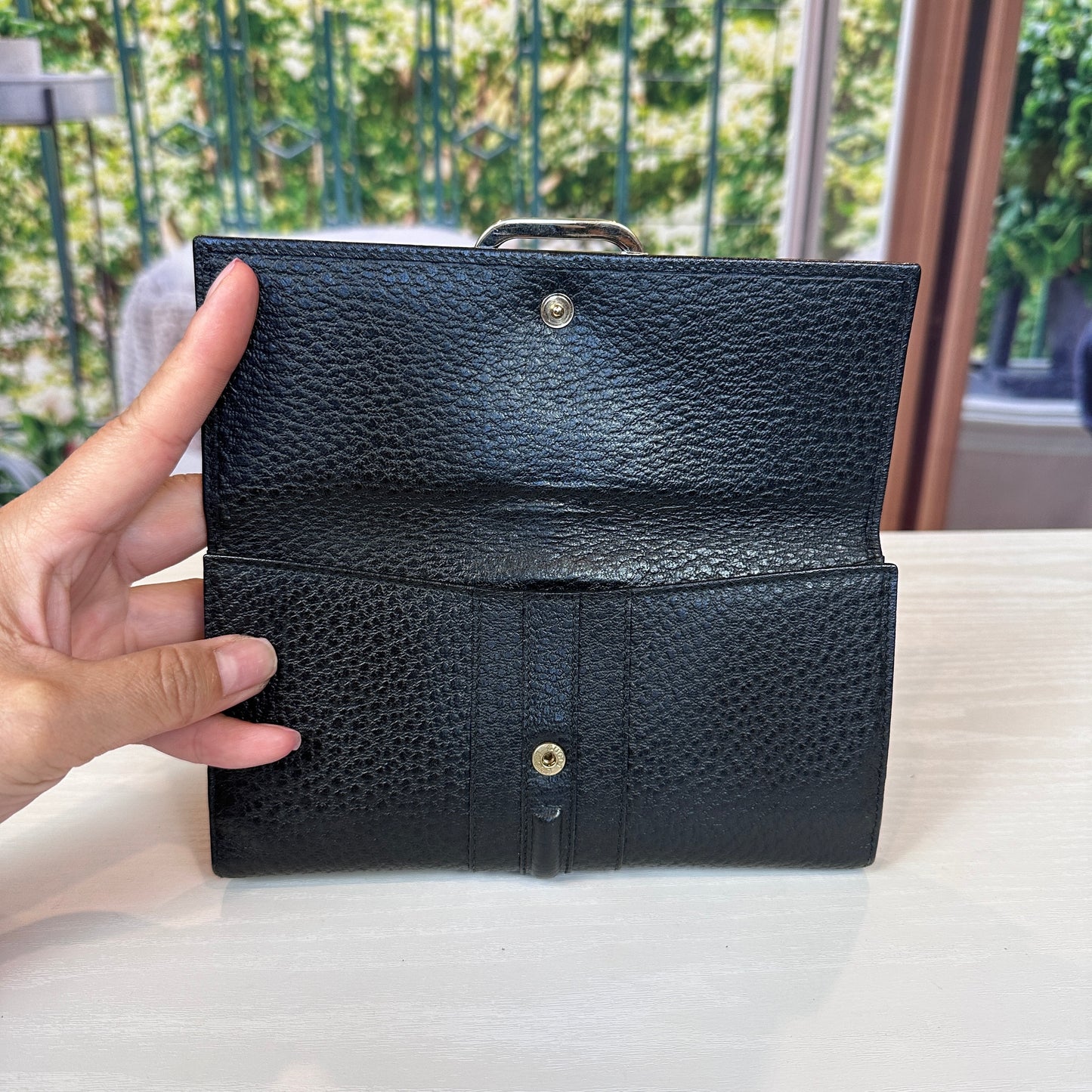 Gucci Junco Black Leather Folio Long Wallet